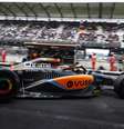 Daniel Ricciardo testando os pneus Pirelli para 2023 no México  Foto: Pirelli / Divulgação