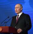 O presidente russo Vladimir Putin durante pronunciamento  Foto: EPA / Ansa - Brasil