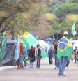 Grupo de bolsonaristas protesta em frente ao Comando Militar do Sudeste, próximo ao Parque Ibirapuera e à Assembleia Legislativa em São Paulo  Foto: WERTHER / ESTADAO CONTEUDO / Estadão