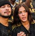 Xolo Mariduena beija bruna marquezine em jogo e fas vibram  Foto: Famosos e Celebridades
