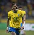 Oito seleções contam com jogadores do Barcelona, inclusive o Brasil, que tem Raphinha como representante da equipe catalã.   Foto: Divulgação/CBF / Lance!