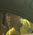 Mulher que teve carro depredado por bolsonaristas na PB divulga vídeo em que é agredida  Foto: Reprodução/Instagram/@flaviabonolo