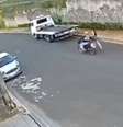 Motociclista passou a mão na jovem   Foto: Reprodução/Facebook