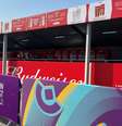 Venda de cerveja durante o FIFA Fan Festival em Doha  Foto: Reuters