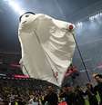 Os lenços de cabeça, típicos da cultura árabe, foram a inspiração para desenvolver o desenho do mascote da Copa do Mundo do Catar, o La’eeb.  Foto: Reuters