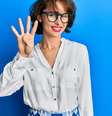 ​​​​​​A Lua Nova em Sagitário deste mês nos encoraja a ter mais fé. Mas, e quando se trata de amor? Confira 4 signos que podem se dar bem no amor durante esse período! –  Foto: Shutterstock / João Bidu