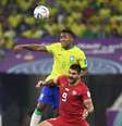 Alex Sandro tentou gol, mas acertou na trave  Foto: Sports Press Photo