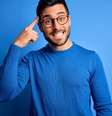 Expansivos e inquietos, mas inconstantes também. Confira como é lidar com um chefe do signo de Gêmeos e use isso ao seu favor –  Foto: Shutterstock / João Bidu