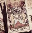 Mensagem do tarot para acabar com o sofrimento no amor –  Foto: Shutterstock / João Bidu
