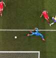 Gol anulado de Vinicius Jr contra a Sérvia: impedimento no início da jogada  Foto: Carl Recine/Reuters 