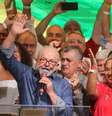 Luiz Inácio Lula da Silva faz seu primeiro discurso ao saber do resultado das urnas em 30 de outubro  Foto: Daniel Teixeira/Estadão / Estadão
