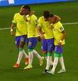 Neymar, Vini Jr, Paquetá e Raphinha comemoram gol do Brasil   Foto: Paul Childs / Reuters