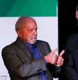 O presidente eleito Luiz Inácio Lula da Silva (PT), durante entrevista coletiva ao lado do futuro ministro da Casa Civil Rui Costa.  Foto: Wilton Junior/ Estadão / Estadão
