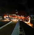 Ônibus foi incendiado e quase derrubado de viaduto em Brasília   Foto: Ueslei Marcelino