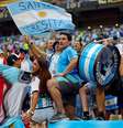 Cerca de 50 mil argentinos são esperados no Estádio Lusail neste domingo, no jogo contra a França  Foto: REUTERS/ Hannah Mckay