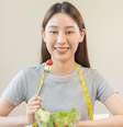 Além da perda de peso, o jejum também tem se mostrado favorável para a saúde.  Foto: Shutterstock / Portal EdiCase
