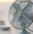 O ventilador é uma ótima solução para o verão –  Foto: Shutterstock / Alto Astral