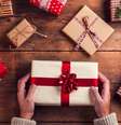 Acerte em cheio nos presentes da família com essas dicas -  Foto: Shutterstock / Alto Astral