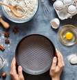 Com essas dicas suas receitas nunca mais vão grudar no fundo da forma -  Foto: Shutterstock / Alto Astral