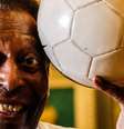 Pelé é conhecido como o Rei do Futebol   Foto: Werther Santana / Estadão
