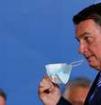 Ao longo da pandemia, Bolsonaro menosprezou os perigos da covid-19, bem como desestimulou o uso da máscara e o distanciamento social  Foto: DW / Deutsche Welle