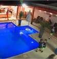 Menino pula na piscina e salva irmão de afogamento   Foto: Reprodução/Twitter