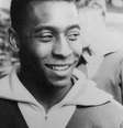 Depois do que Pelé fez na Copa de 1958, ninguém mais ousou contestar a presença de negros na seleção, diz o jornalista Marcos Guterman  Foto: Getty Images / BBC News Brasil