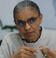 Marina Silva foi confirmada como ministra do Meio Ambiente do  governo Lula. Segundo ela, Lula 'mudou' e agora considera preservação da Amazônia uma das suas principais prioridades. Meta, segundo ela, é zerar desmatamento até 2030.  Foto: CARLA CARNIEL/Reuters / BBC News Brasil