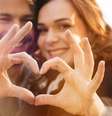 Faça essas simpatias para começar o amo amando -  Foto: Shutterstock / João Bidu