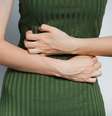 As cólicas intensas podem ser sinais da endometriose   Foto: Shutterstock / Alto Astral