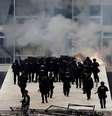 Invasão do Congresso, Planalto e STF em Brasília foi comparada ao ataque ao Capitólio nos EUA em 2021  Foto: Reuters / BBC News Brasil