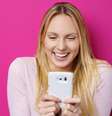 Confira como são as pessoas de Ascendente em Gêmeos, desde os seus traços físicos até como eles agem no amor -  Foto: Shutterstock / João Bidu
