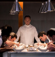 Ralph Fiennes é o protagonista do filme 'O Menu'.  Foto: Searchlight Pictures