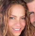 Piqué teria tentado reconciliar com Shakira antes do divórcio -  Foto: Instagram/@shakira / Famosos e Celebridades