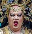 Kaká di Polly deu contribuição valiosa para que as novas gerações de LGBT+ vivem com mais liberdade e dignidade  Foto: Reprodução