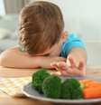 Seu filho não come certos alimentos? Pode ser dificuldade alimentar.  Foto: Shutterstock / Saúde em Dia