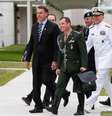 Jair Bolsonaro e tenente-coronel Mauro Cid  Foto: Arquivo/Alan Santos/Presidência