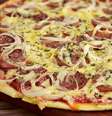 Guia da Cozinha - Pizza de calabresa de liquidificador: deliciosa e pronta em 35 minutos.  Foto: Guia da Cozinha