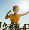 Cuidado com a saúde e o bem-estar, ações filantrópicas e mentalidade próspera estão entre as recomendações de Maiara Xavier  Foto: iStock