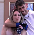 Amanda se esqueceu de escovar os dentes após o almoço  Foto: Reprodução/Globo