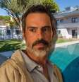 Filipe Duarte estava feliz com a casa renovada quando seu coração parou  Foto: Reproduções