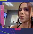 Gabriel não disfarçou o acanhamento quando Anitta o esnobou em vídeo  Foto: Reprodução