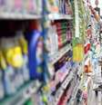 Consumidores em supermercado  Foto: JF Diório/Estadão / Estadão