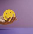 Logo cedinho o astro das emoções se muda para o sociável signo de Libra e promete trazer mais equilíbrio, simpatia e harmonia em seus relacionamentos pessoais e profissionais -  Foto: Shutterstock / João Bidu