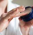 Entenda os problemas oculares que esses produtos podem causar  Foto: drobotdean/Freepik/Reprodução / Drobotdean/Freepik/Reprodução