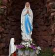 Conheça a história da Nossa Senhora de Lourdes, reflita sobre seus feitos e faça sua oração manifestando sua fé -  Foto: Shutterstock / João Bidu