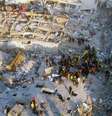 Equipes de resgate procuram vítimas em Kahramanmaras, no sul da Turquia  Foto: DW / Deutsche Welle