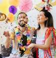 Uma festinha de Carnaval em casa pode ser uma ótima ideia –  Foto: Shutterstock / Alto Astral