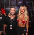 Bruno Gagliasso e Giovanna Ewbank curtem 1ª noite de desfiles do Grupo Especial no Rio de Janeiro  Foto: Adão/AgNews