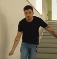 Felipe Neto em tour pela sua nova residência  Foto: Reprodução/Youtube